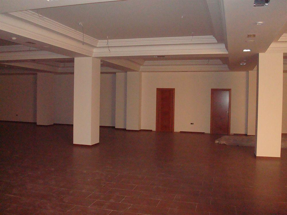 Hotel Los Chiles Вильянуэва-дель-Арсобиспо Экстерьер фото